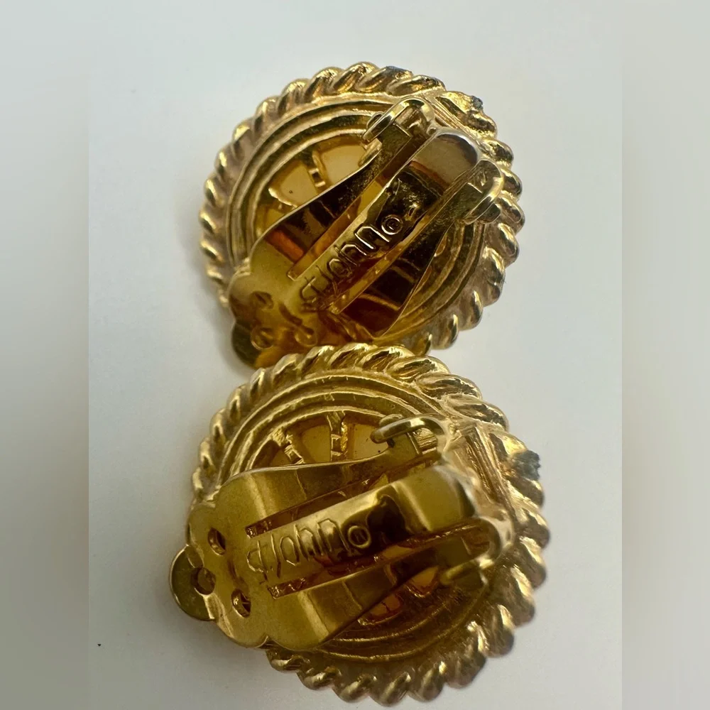 St. John Gold Tone Faux Pearl Clip On Earrings Double Rope Cabochon Round Vtg